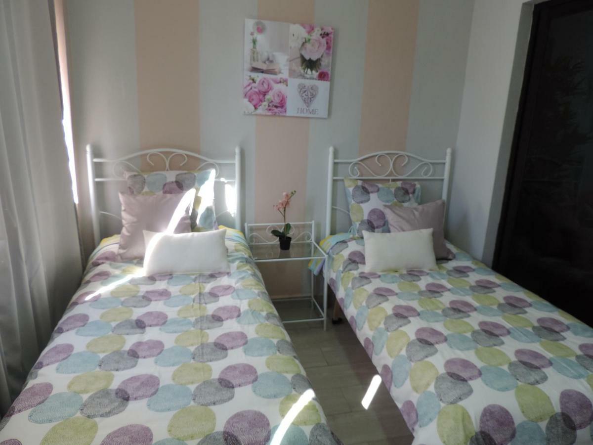 Piso Puerto Naos A 1 Minuto De La Playa Apartment Puerto De Naos Luaran gambar
