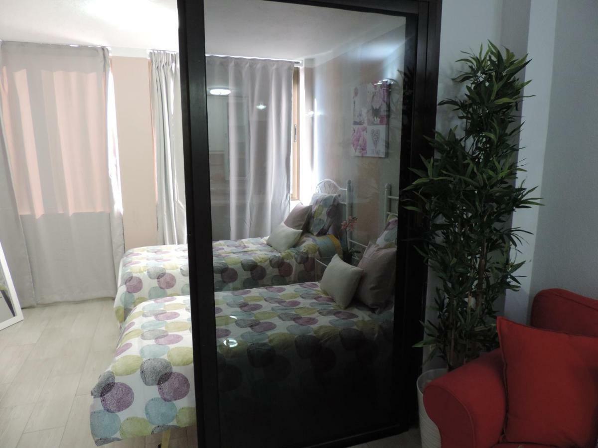 Piso Puerto Naos A 1 Minuto De La Playa Apartment Puerto De Naos Luaran gambar